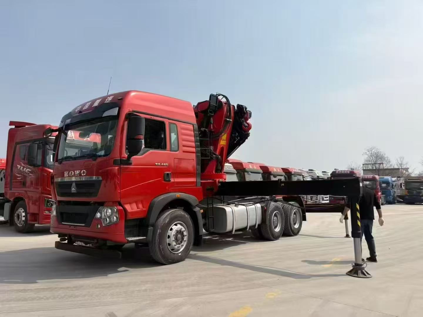 Fully Inspected Used Folding Crane Truck Heavy Duty 6×4 Chassis Stable Hydraulic Lifting System Full Customs Clearance Documents Ro-ro Shipment