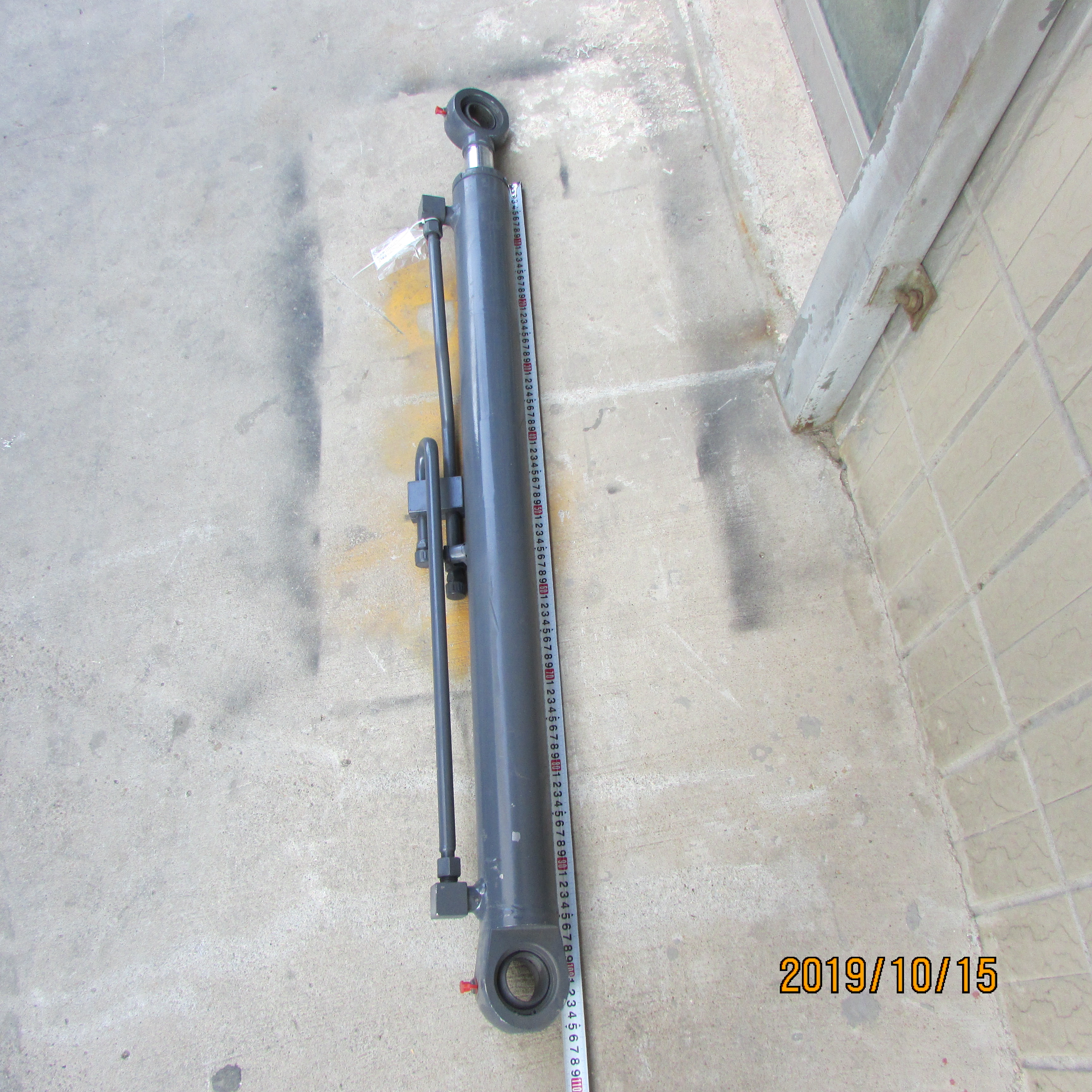 803086757 Right Boom Cylinder – XCMG XC760K Skid Steer Loader Related Spare