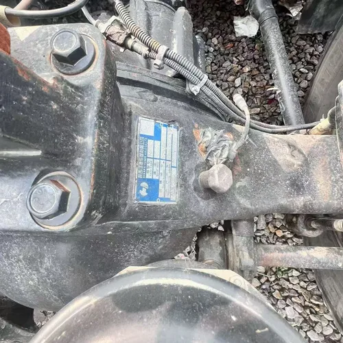 Good Condition 200,000 KM Shacman X5000 Prime Mover Composite Board 4.11 Axle Ratio Stable Power Full Export Documents Ro-ro Shipment Available