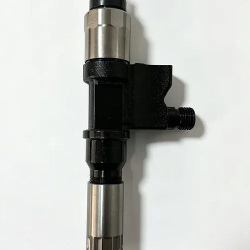 Product model: 095000-5471, OEM part nProduct model: 295050-2260, OEM part number: 8-98306475-0 compatible with Isuzu and Sumitomo 4HK1 and 6HK1 series enginesumber: 0-97329703-2, compatible with Isuzu and Sumitomo 4HK1 and 6HK1 series engines