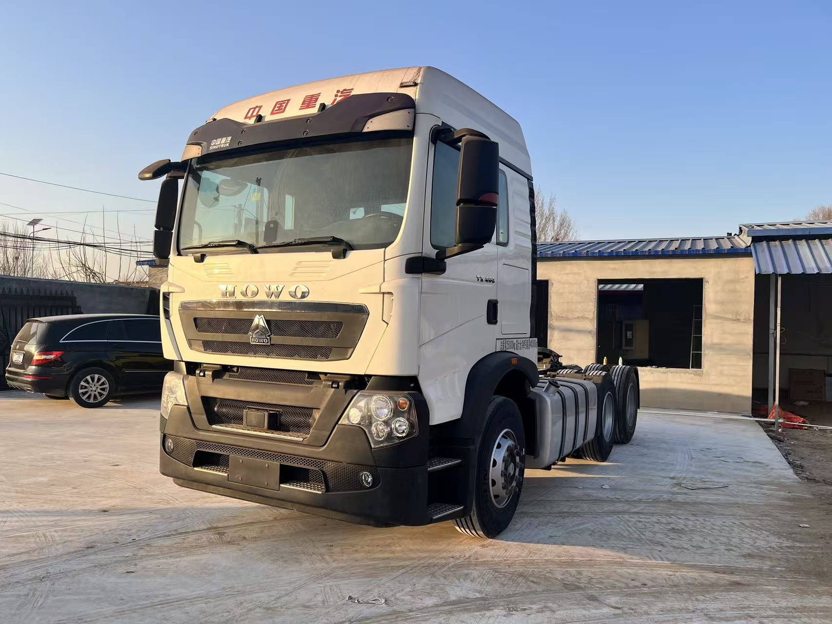 Second Hand HOWO TX460 460HP Semi-Trailer Tractor Remanufactured For Logistics Transport