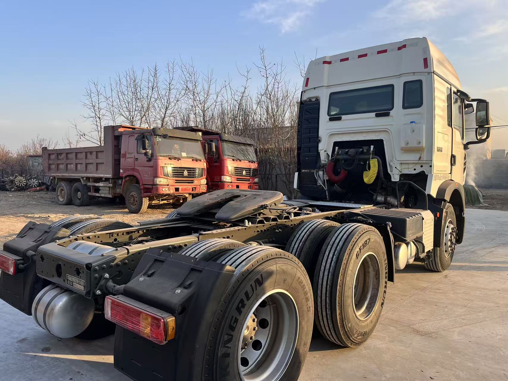Second Hand HOWO TX460 460HP Semi-Trailer Tractor Remanufactured For Logistics Transport