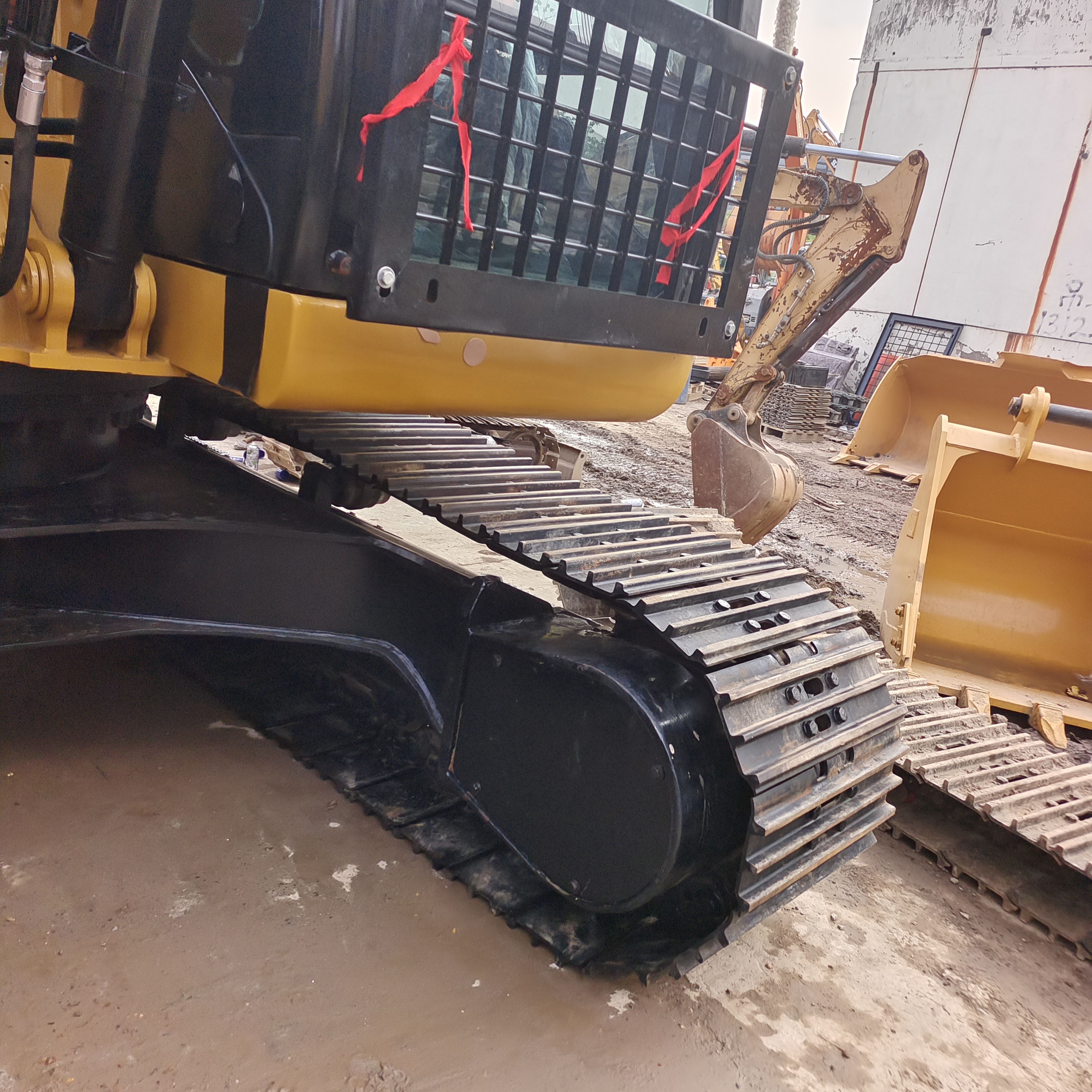 Cat320/Cat320d/Cat320d2l/Cat320dl Crawler Excavators Building Earth-Moving Machinery Used Excavator Cat320gc Heavy Equipment 20ton Excavators 320gx