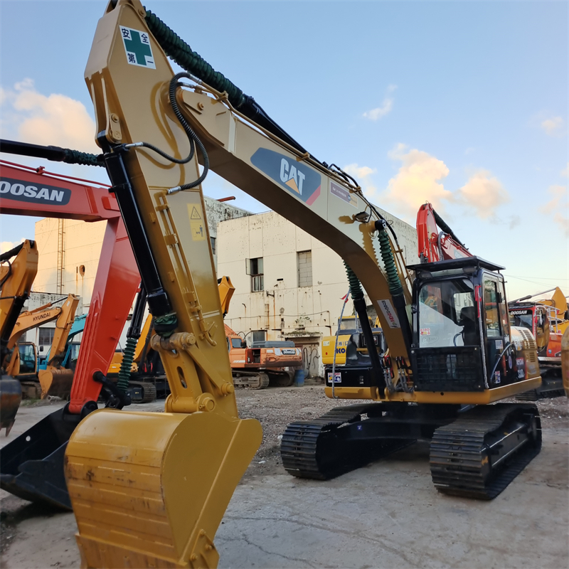 Second Hand Excavator Low Price for Used Cat 320 Hydraulic Good Condition