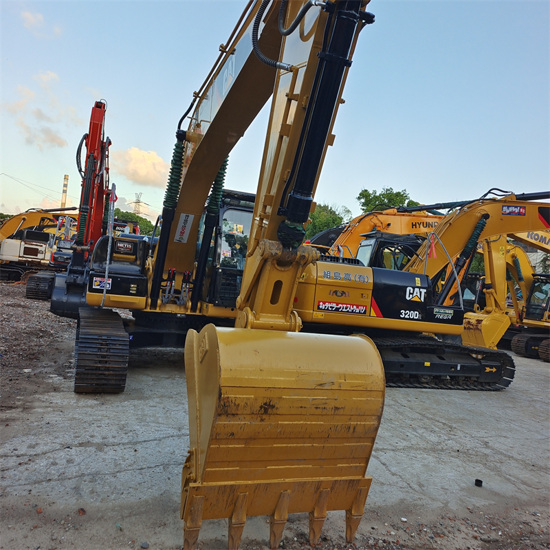 Second Hand Excavator Low Price for Used Cat 320 Hydraulic Good Condition