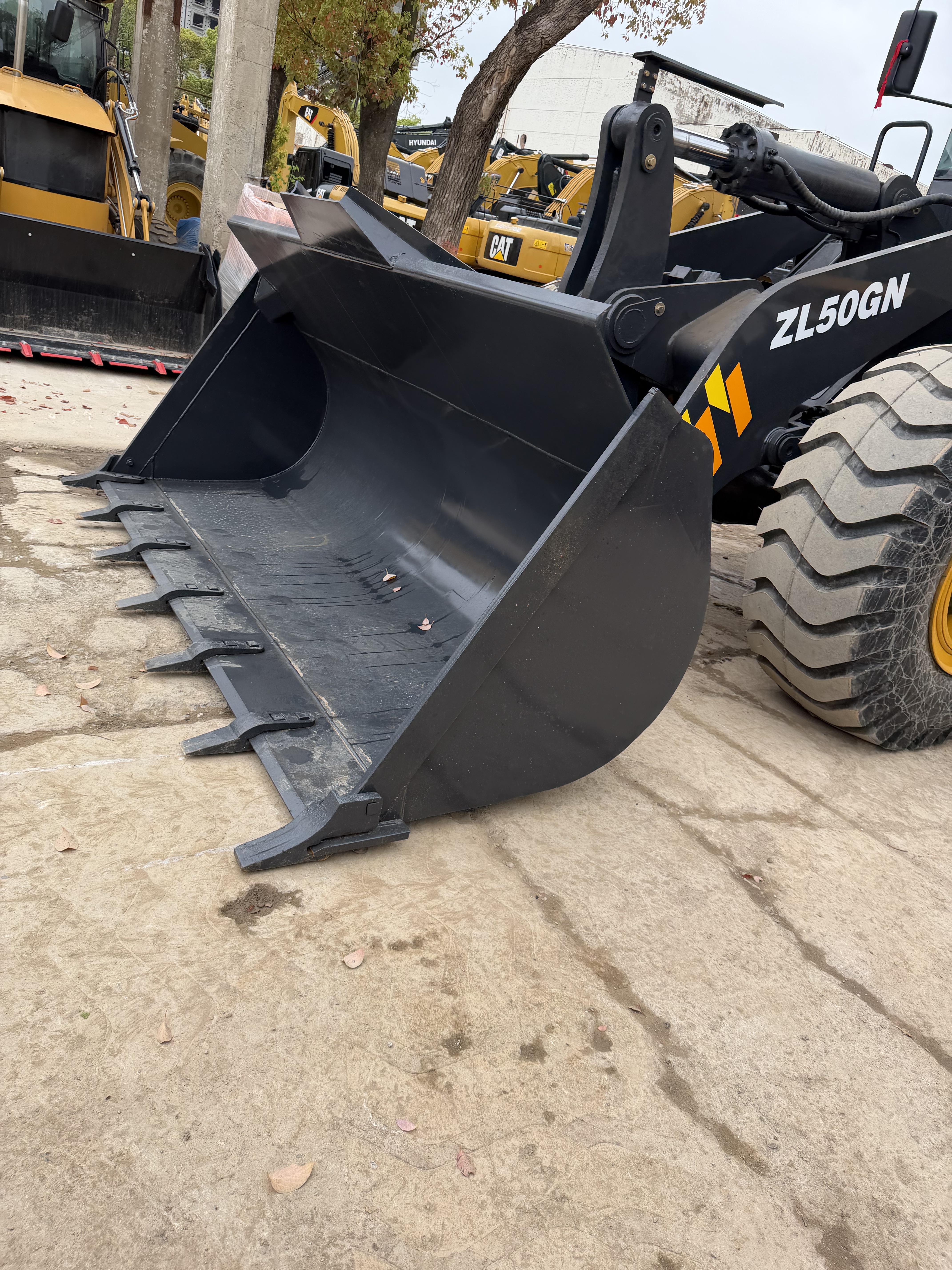 Used China XCMG Mini Wheel Loader 5 Ton Zl50gn with 3.0m3 Rock Bucket