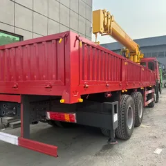 Used Refurbished Sinotruk HOWO 8x4 Lifting Truck 12Ton Hydraulic Crane For Construction