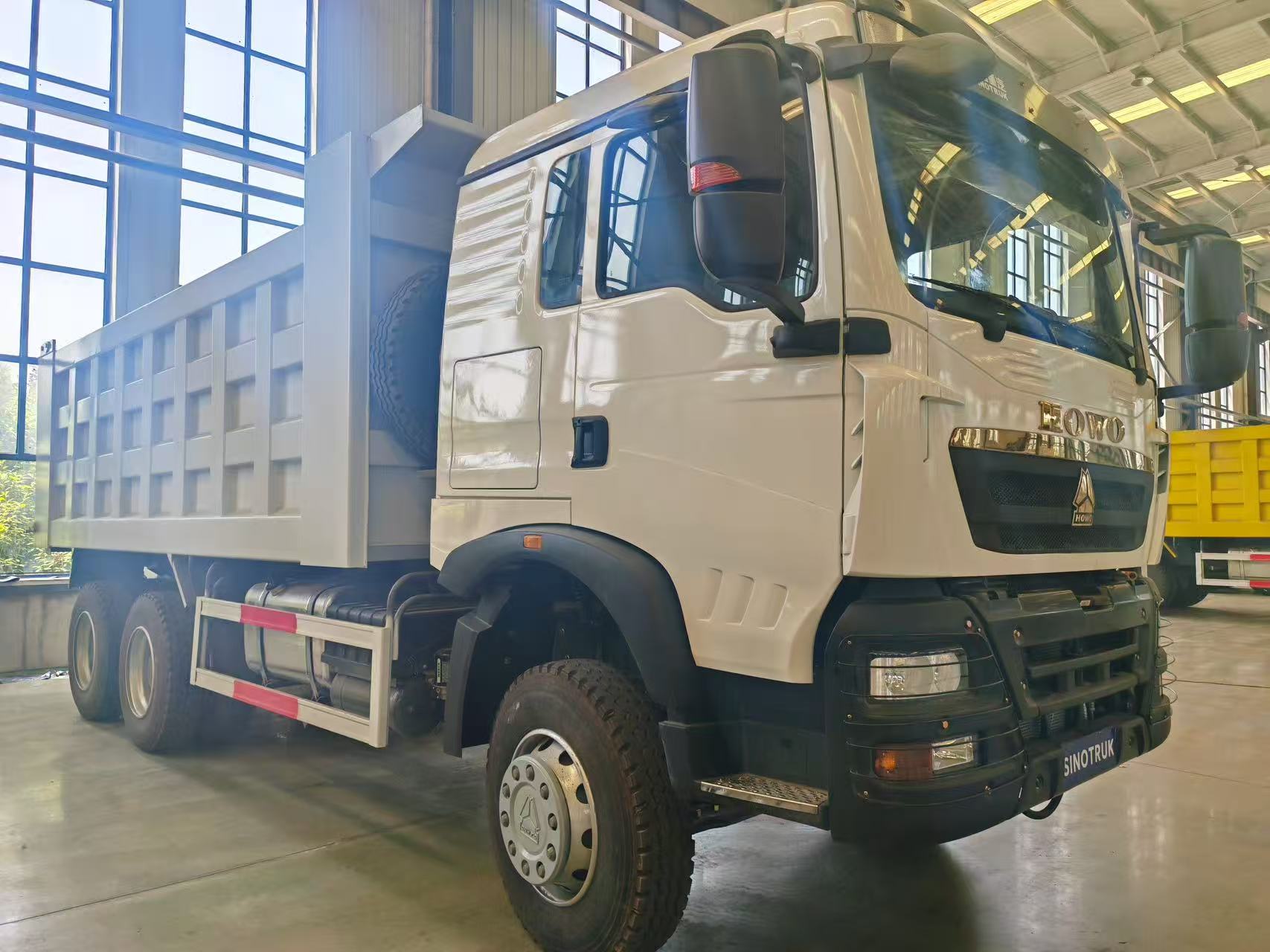 Second Hand HOWO TX 6x4 Mining Dump Truck Weichai 430HP Construction Dumper