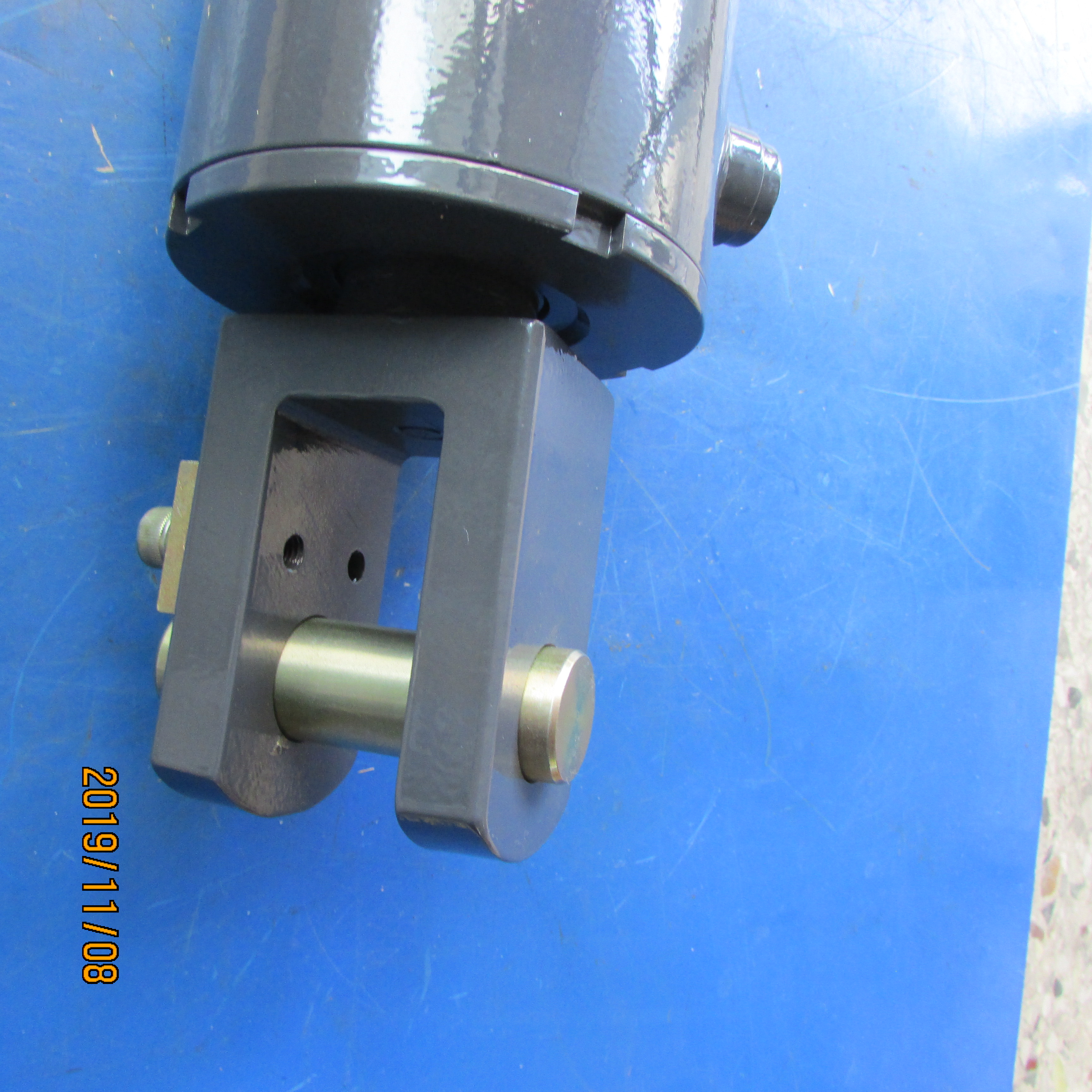 XCMG XS163J Compactor Steering Cylinder – PN 803081720 / XGYG04-007B | OEM Piston Cylinder