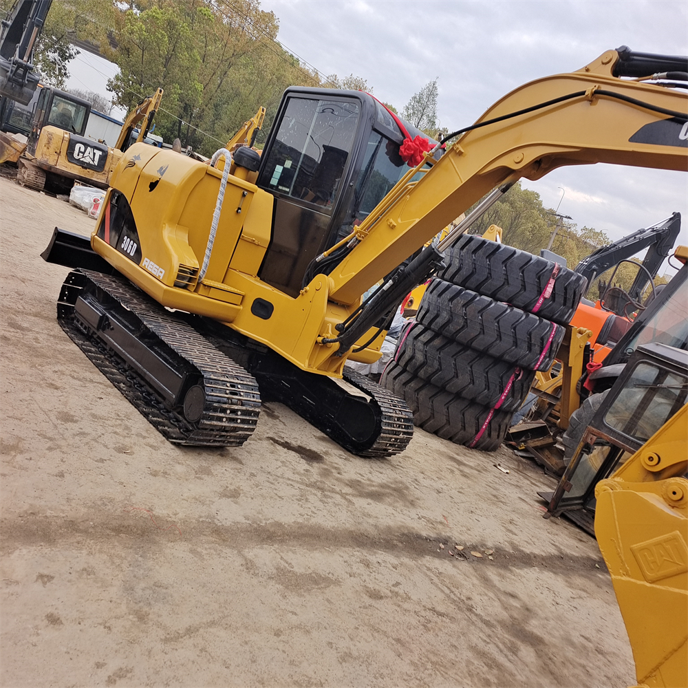 New Arrival Used 6 Ton Caterpillar Mini Digger Cat 306D 306e2 Small Original From Japan