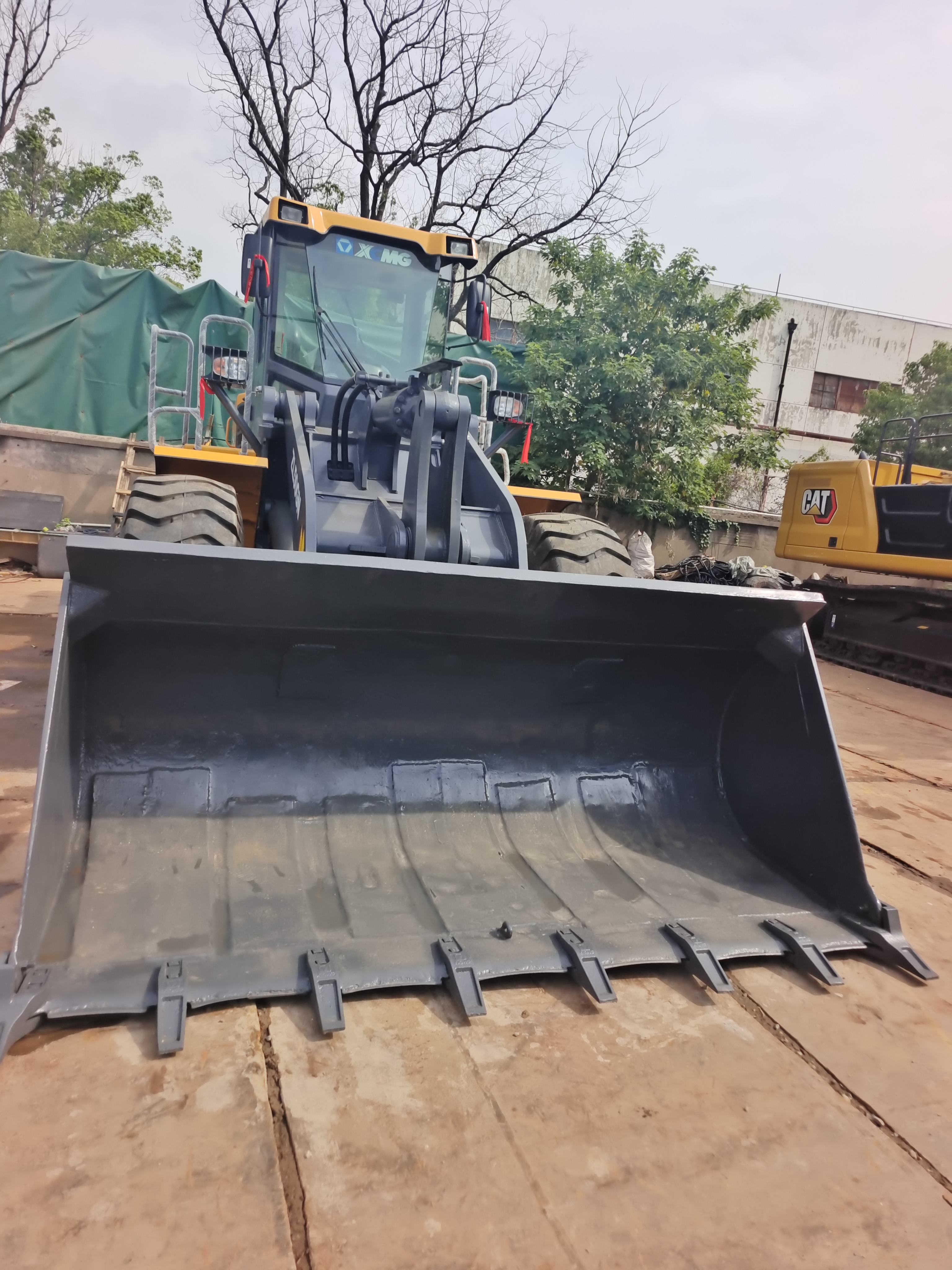 New China Mini Wheel Loader 5 Ton XCMG Zl50gn with 3.0m3 Rock Bucket