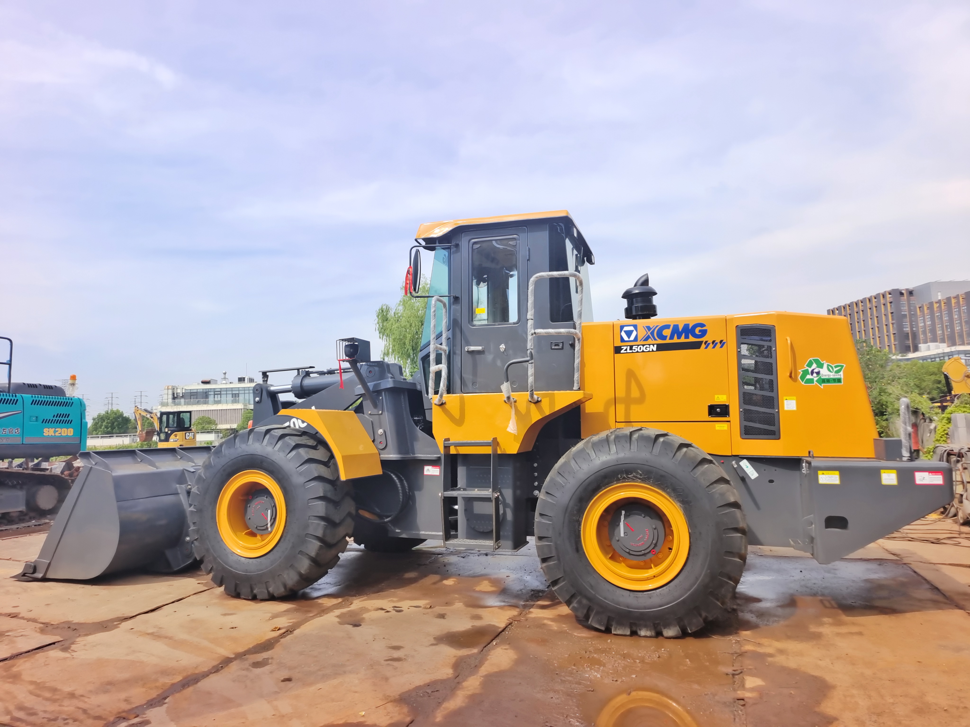 New China Mini Wheel Loader 5 Ton XCMG Zl50gn with 3.0m3 Rock Bucket