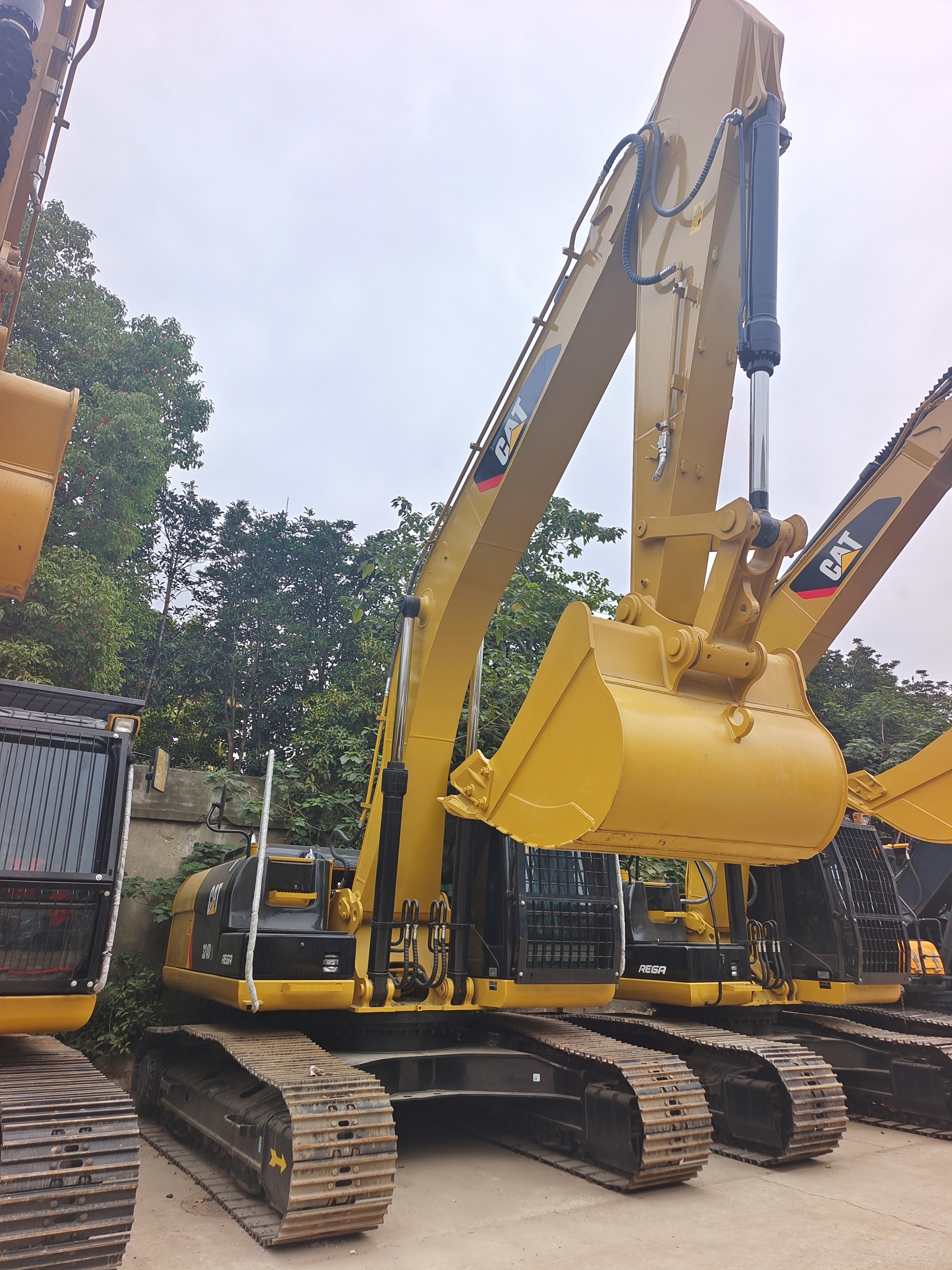 Retroexcavadora 90% New Used Cat 320d 320d2 320dl 320 330 330d 336D 336 20 Ton Used Caterpillarr 324d Second Hand Excavator for Sale