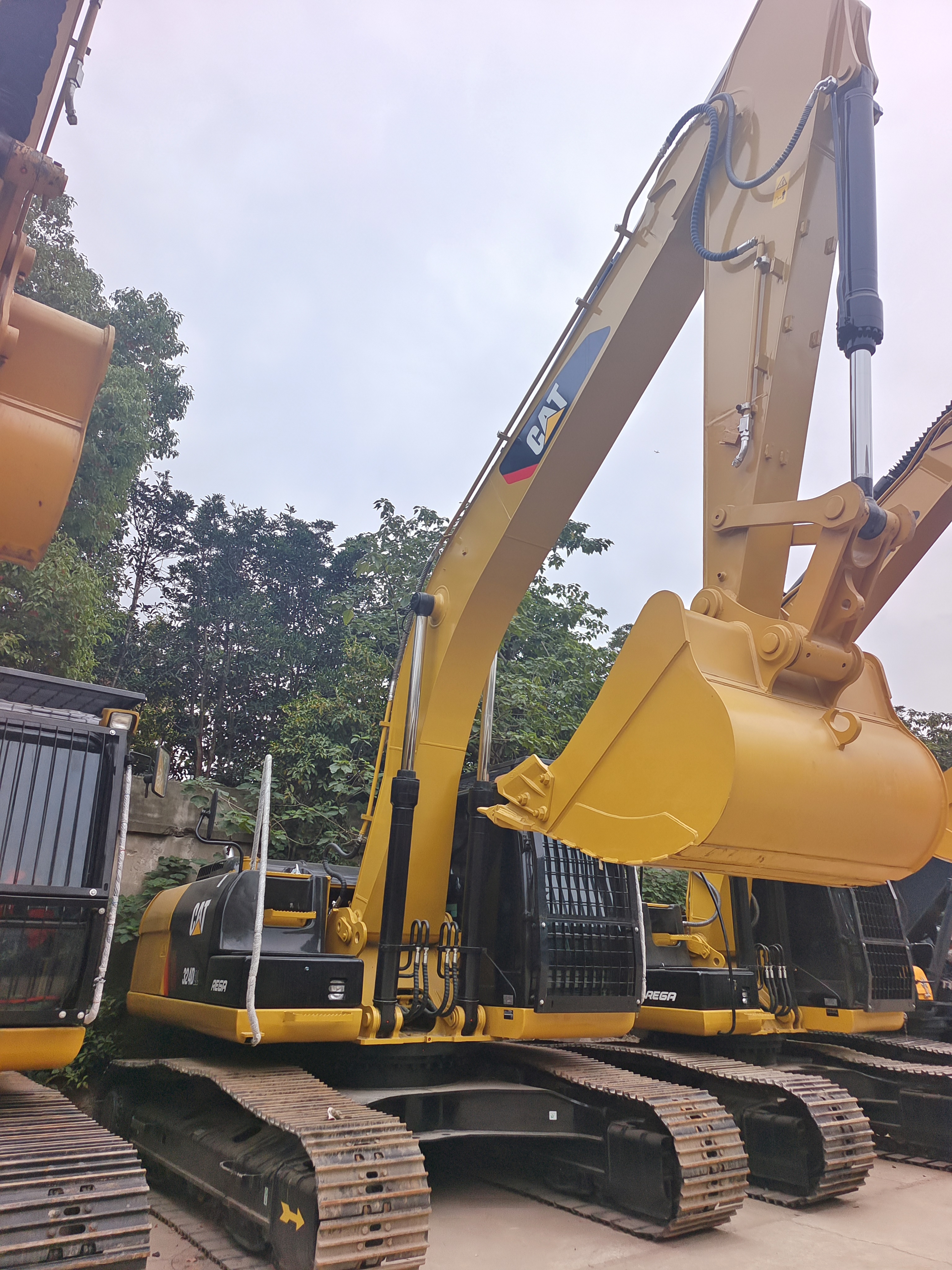 Retroexcavadora 90% New Used Cat 320d 320d2 320dl 320 330 330d 336D 336 20 Ton Used Caterpillarr 324d Second Hand Excavator for Sale