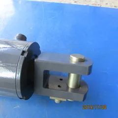 XCMG XS163J Compactor Steering Cylinder – PN 803081720 / XGYG04-007B | OEM Piston Cylinder