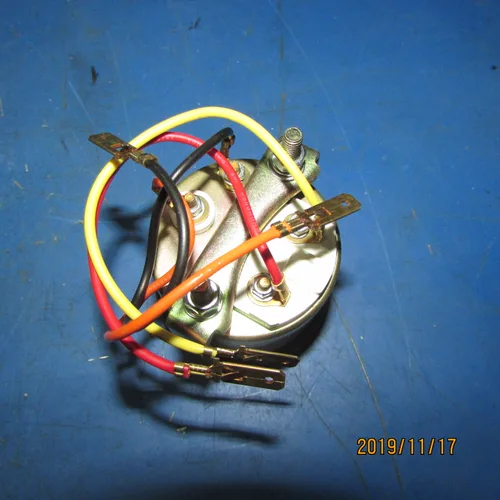 XCMG Loader Engine Oil Pressure Gauge – PN 803502459 / YY242-2K | OEM Dashboard Instrument for LW500F