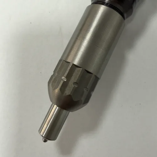 Injector 295050-1440 OEM 23670-E0570 Fits Kobelco 210/250/260-8 Hino J05 J08 Engine
