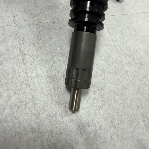 Injector 295050-0260 OEM ME306476 Fits Mitsubishi 6M60 Engine