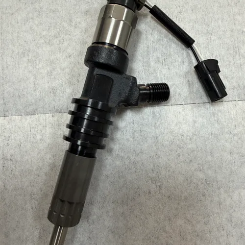 Injector 295050-0260 OEM ME306476 Fits Mitsubishi 6M60 Engine
