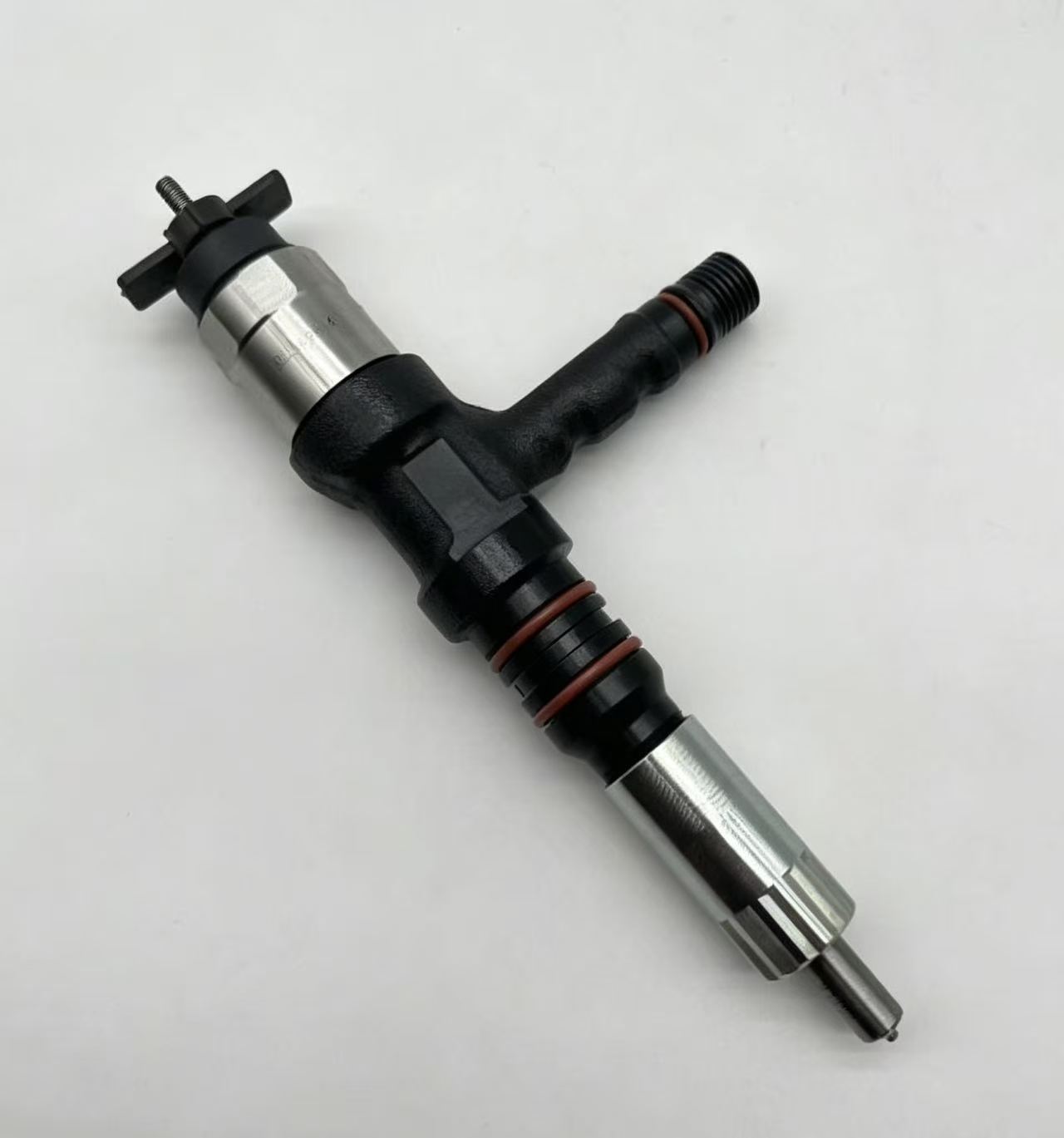 Injector 095000-6140 OEM 6261-11-3200 Fits Komatsu PC600-8 SAA6D140E Engine