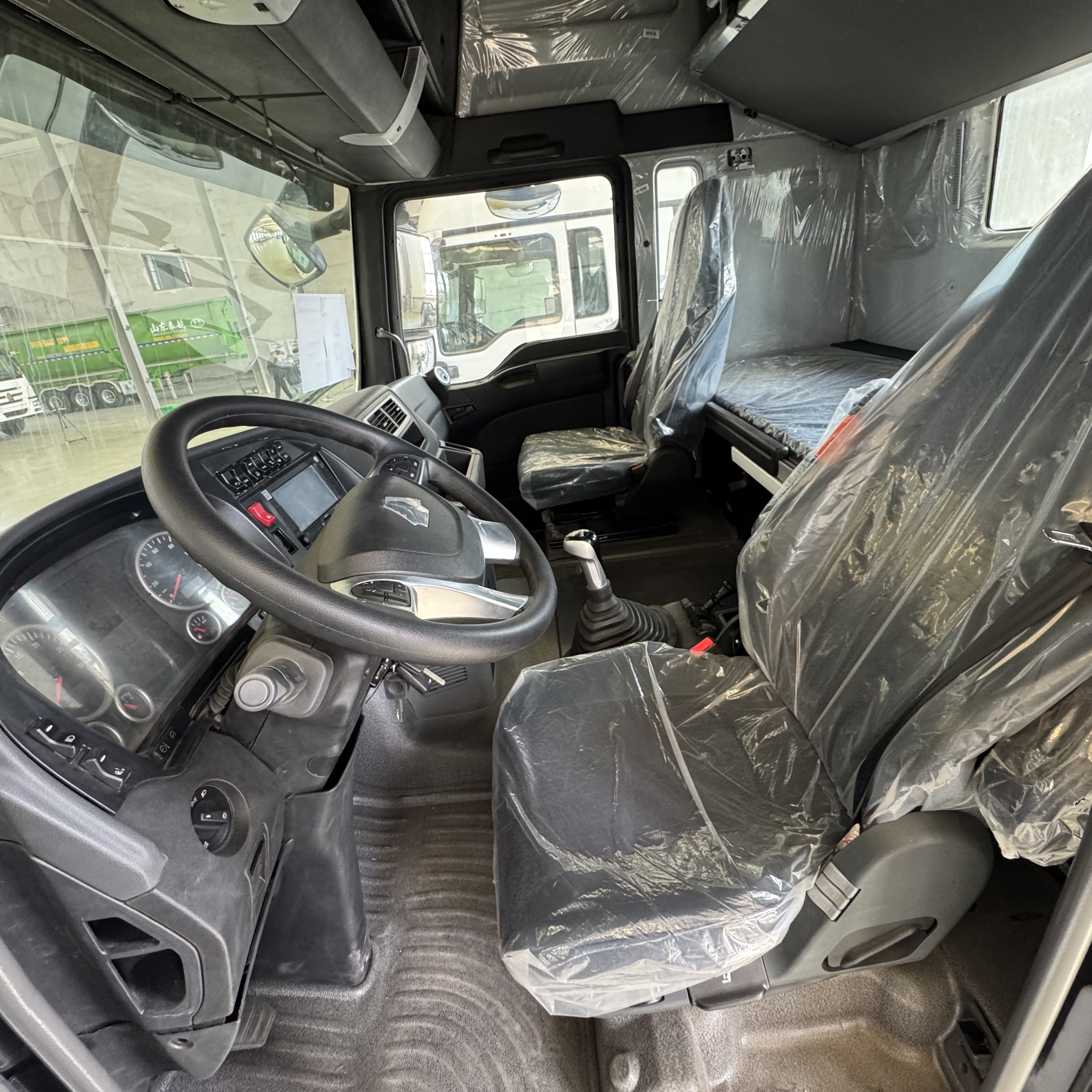SINOTRUK SITRAK G7H 6×4 Heavy Duty Tractor Head