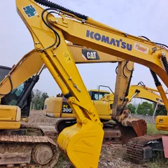 Global Delivery Crawler Hydraulic Used Excavator Machine KOMATSU PC210-8 Used Digger Second Hand Excavator PC210-7 220-8 Available Cheap Price