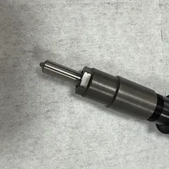 Injector 095000-6311 OEM SE501925 Fits John Deere 4045T 6068T Engine