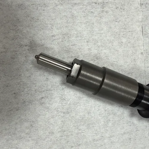 Injector 095000-6311 OEM SE501925 Fits John Deere 4045T 6068T Engine