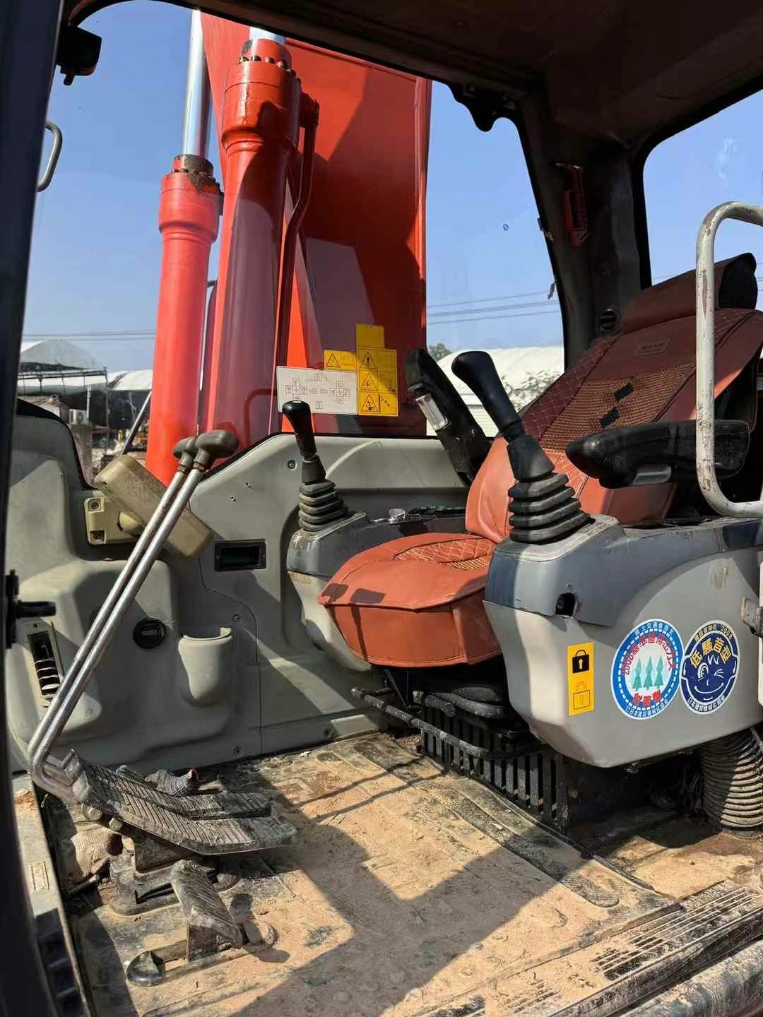 Low Price Used Hitachi ZAXIS200-3G in Shanghai for Sale
