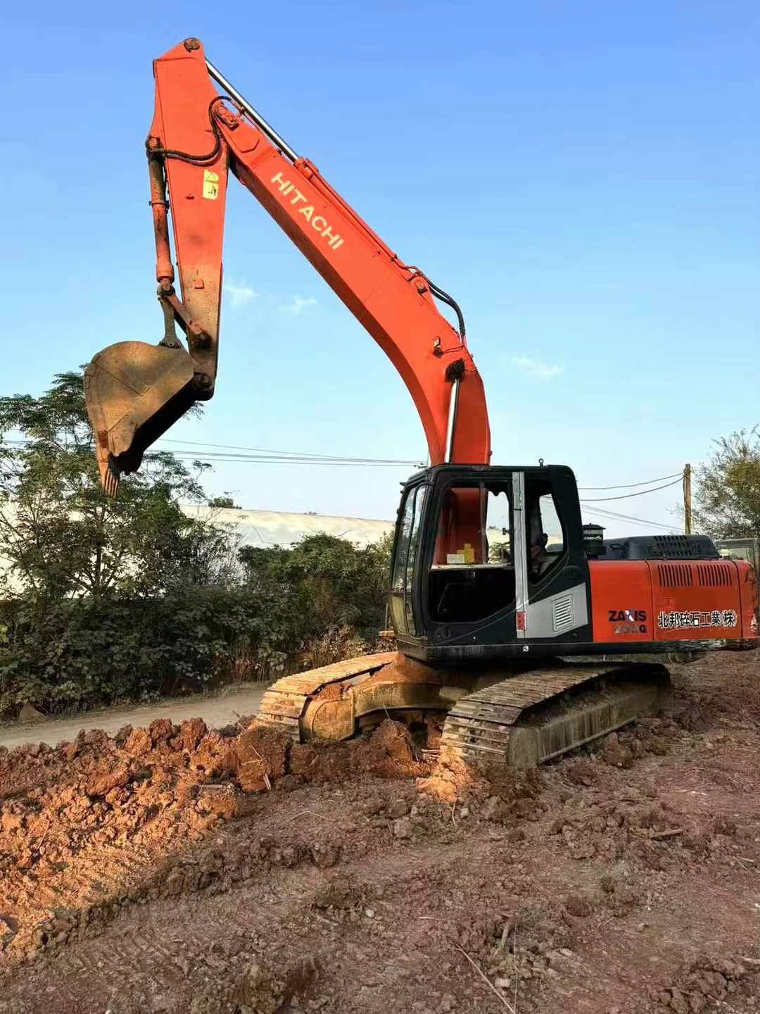 Low Price Used Hitachi ZAXIS200-3G in Shanghai for Sale