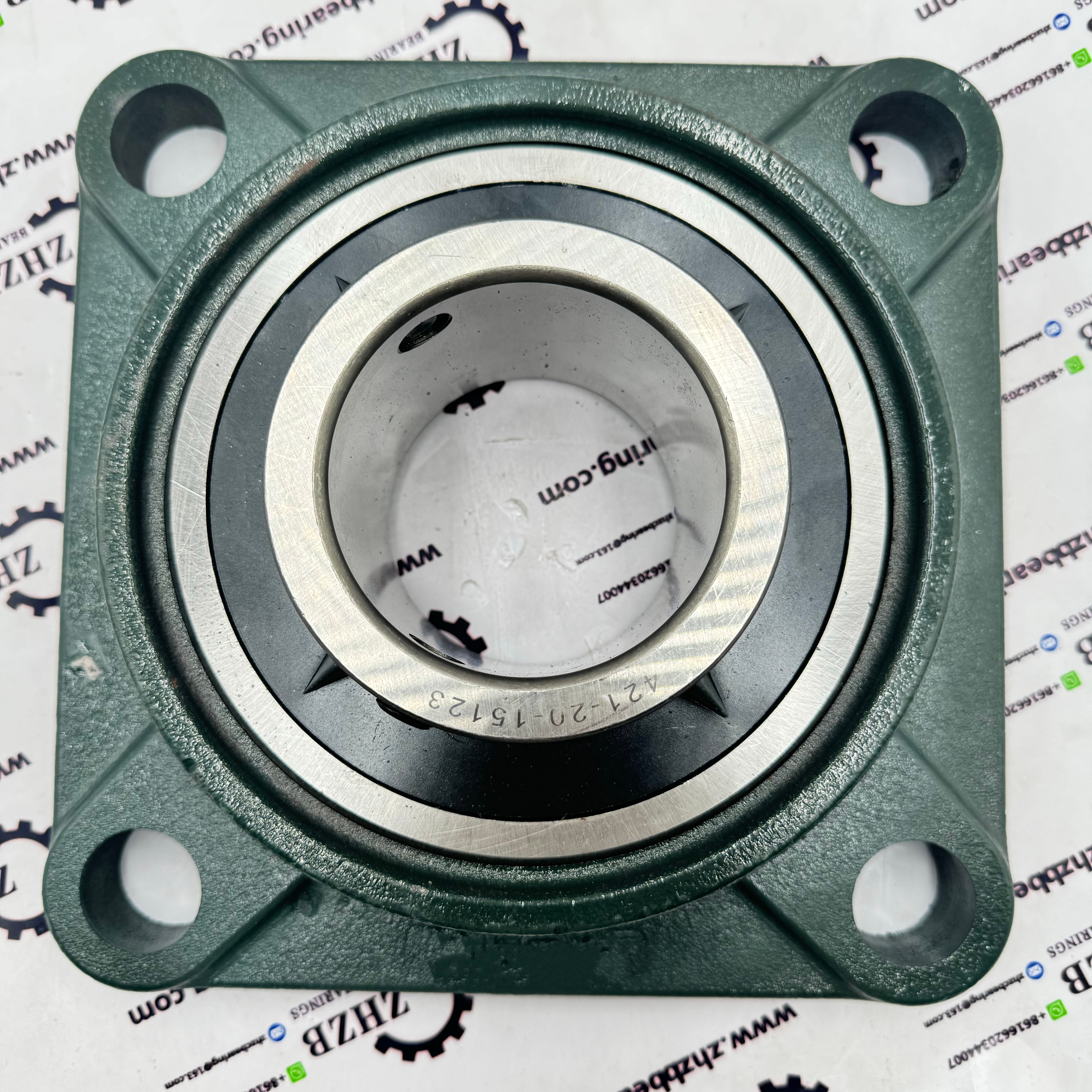 421-20-15123 Square Flange Bearing for Komatsu Wheel Loader WA400-5 WA420-5 WA430-6 WA470-6 WA480-6 Replacement Spare Parts