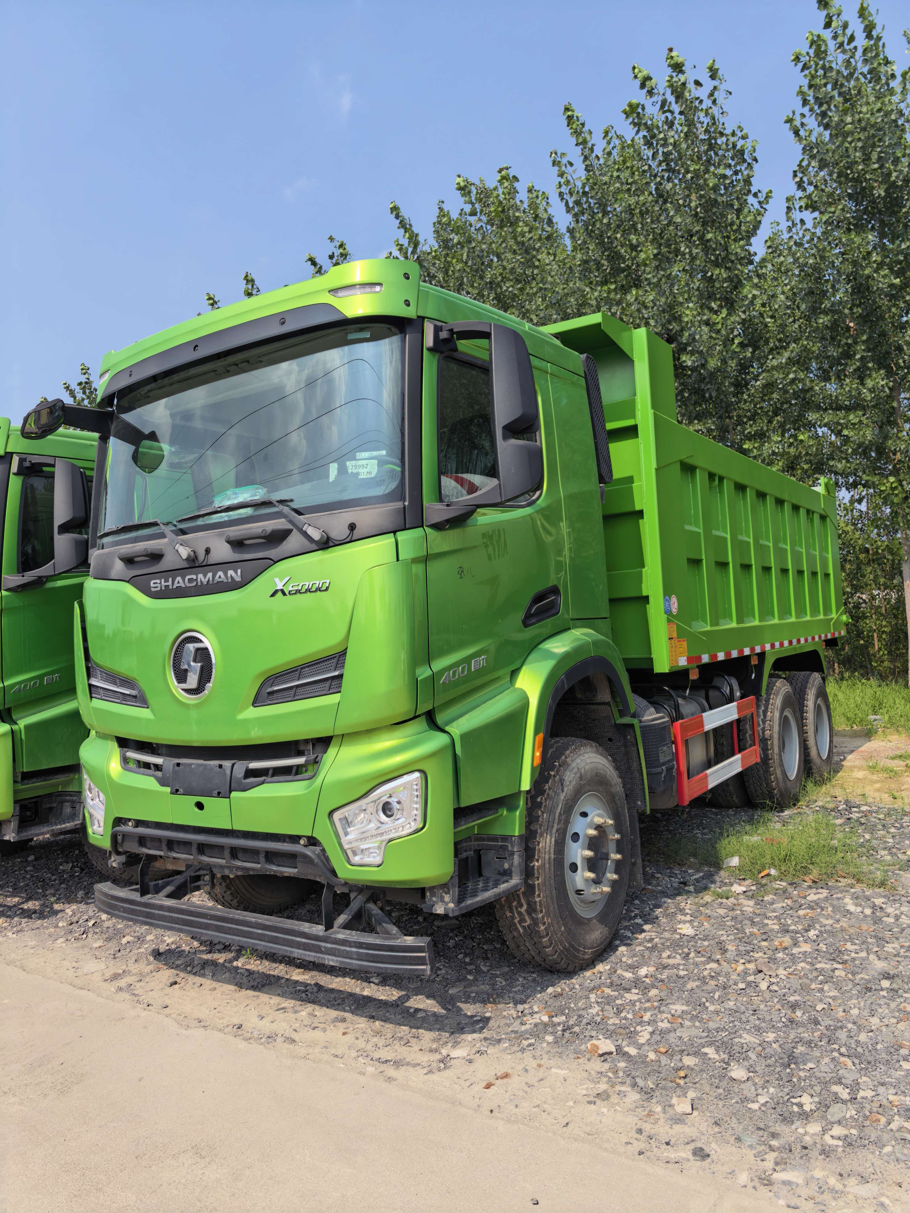 Complete Specifications of Shacman X6000 6×4 Tipper Dump Truck