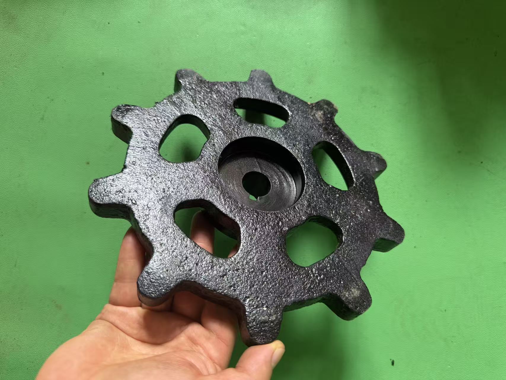 Track Drive Sprocket For Remote Control Tracked Mower, 10 Teeth 60 Pitch Ductile Iron Drive Gear With Taper Bore
