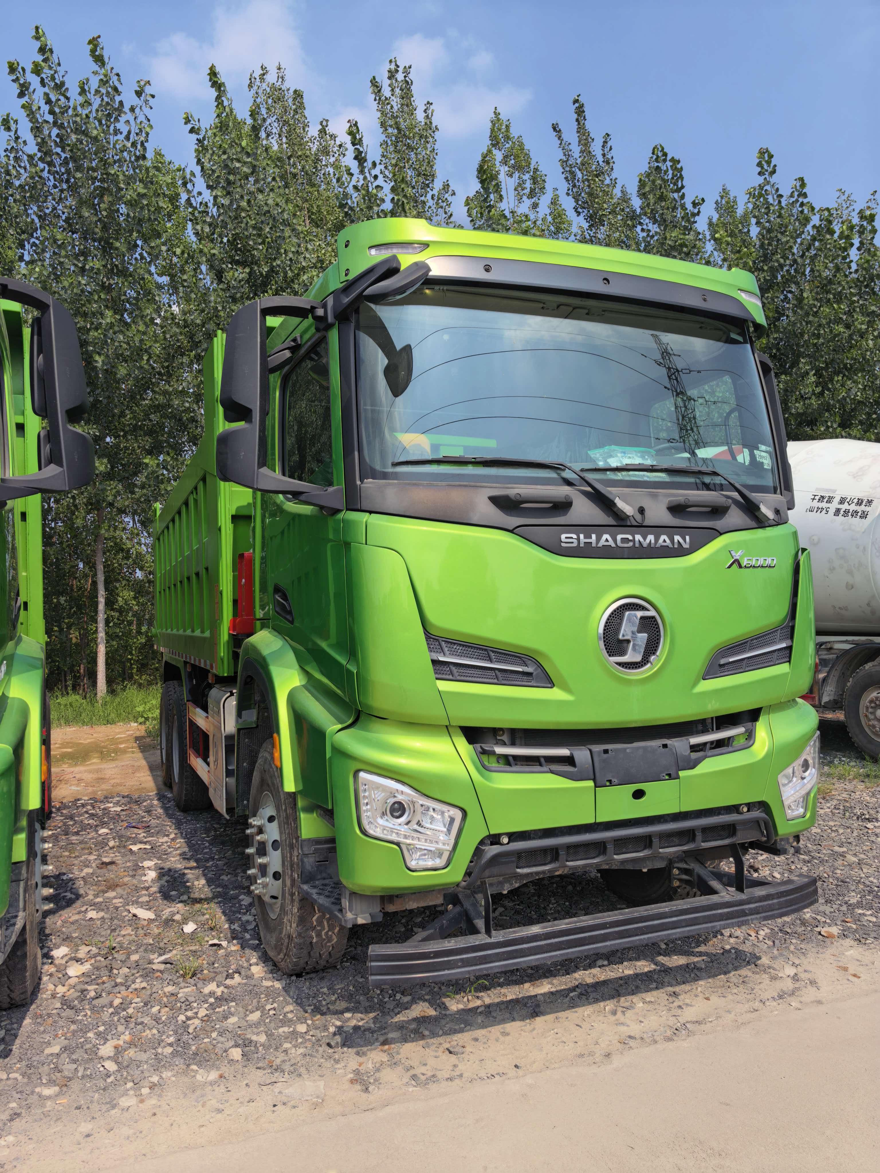 Complete Specifications of Shacman X6000 6×4 Tipper Dump Truck