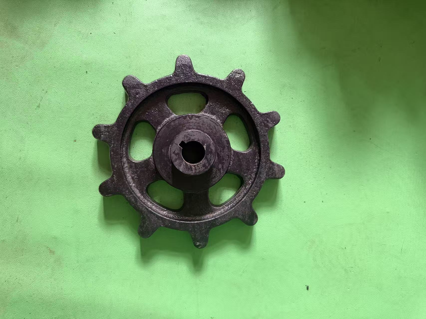 Track Drive Sprocket For Remote Control Tracked Mower, 10 Teeth 60 Pitch Ductile Iron Drive Gear With Taper Bore