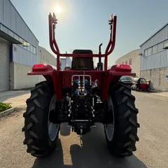 Medium 4WD Wheel Tractor Factory Direct Supply