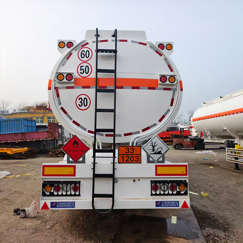 Trailer de tanque de combustible de 3 ejes, 42000L para transporte de diésel y gasolina