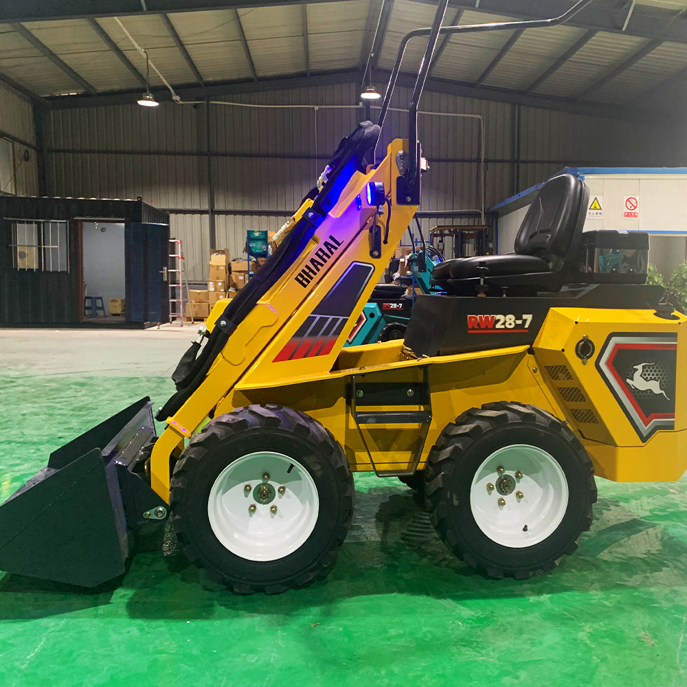 Compact RW28-7 Skid Steer Loader 1050kg Operating Weight 4.3in Touchscreen Narrow Space Municipal Snow Clearing Farm Loading Equipment Factory Supply