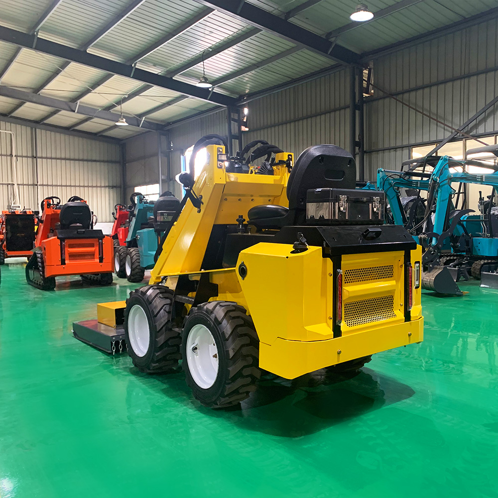 RW28‑8 轮式小型滑移装载机 ZONSENROTO 23HP 汽油发动机 EPA 欧五 3‑泵电控附件阀 工程机械