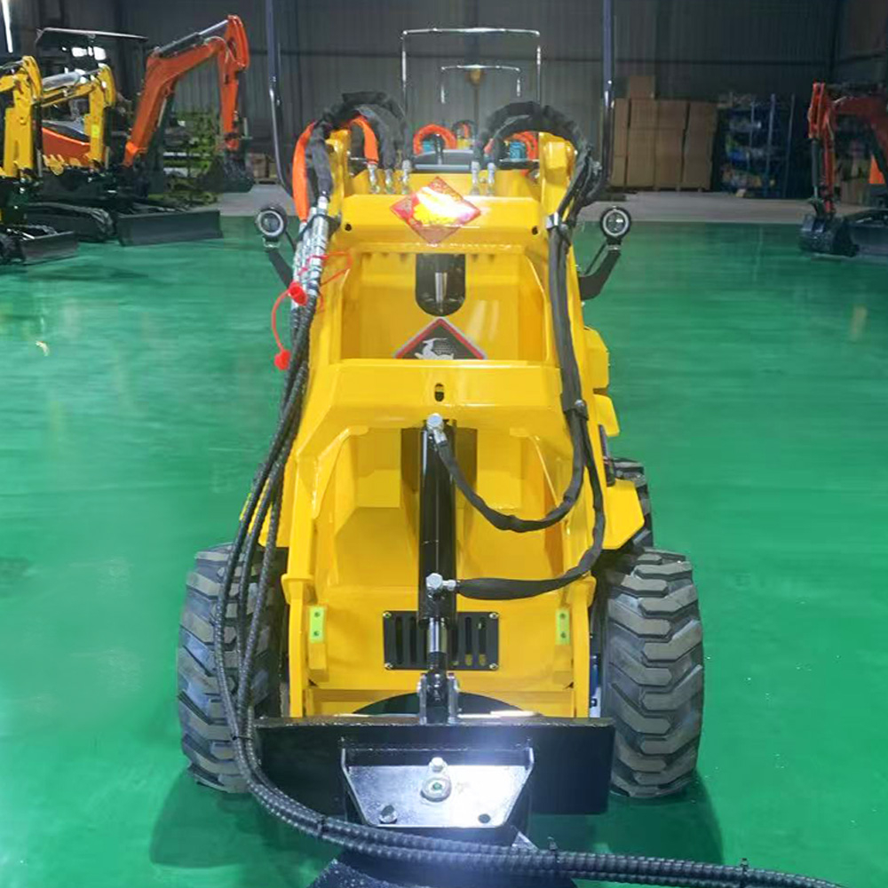 RW28‑7 Skid Steer Loader Equipped With 23*8.5‑12 Vacuum Tire Mechanical Control Compact Frame For Yard Alley Indoor Construction Work