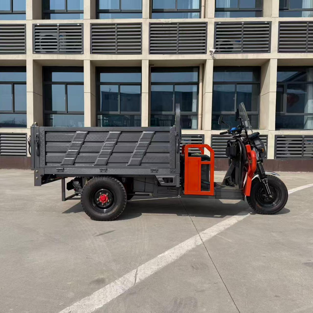 Cargo Three‑Wheel Electric Transport Tricycle