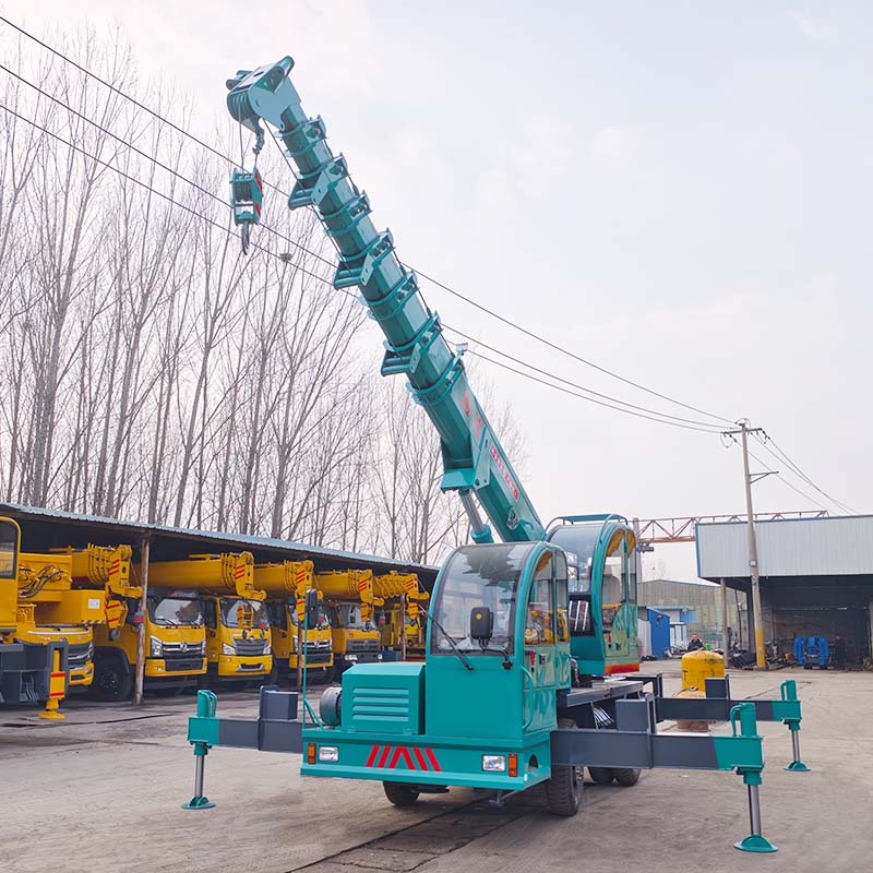 Custom 8-Ton Hydraulic Truck Crane – Telescopic Boom Mobile Lifting Machinery