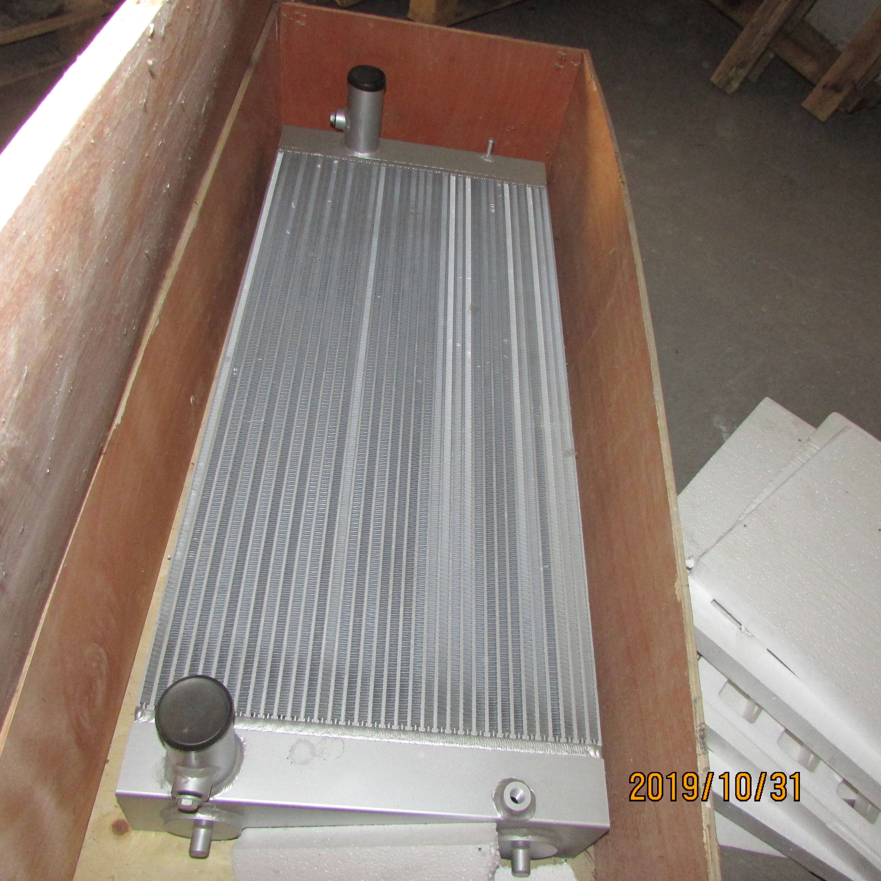 XCMG Genuine Radiator 253401489 | XGSX01-127-SX Water Tank for LW800K/LW900K Loader