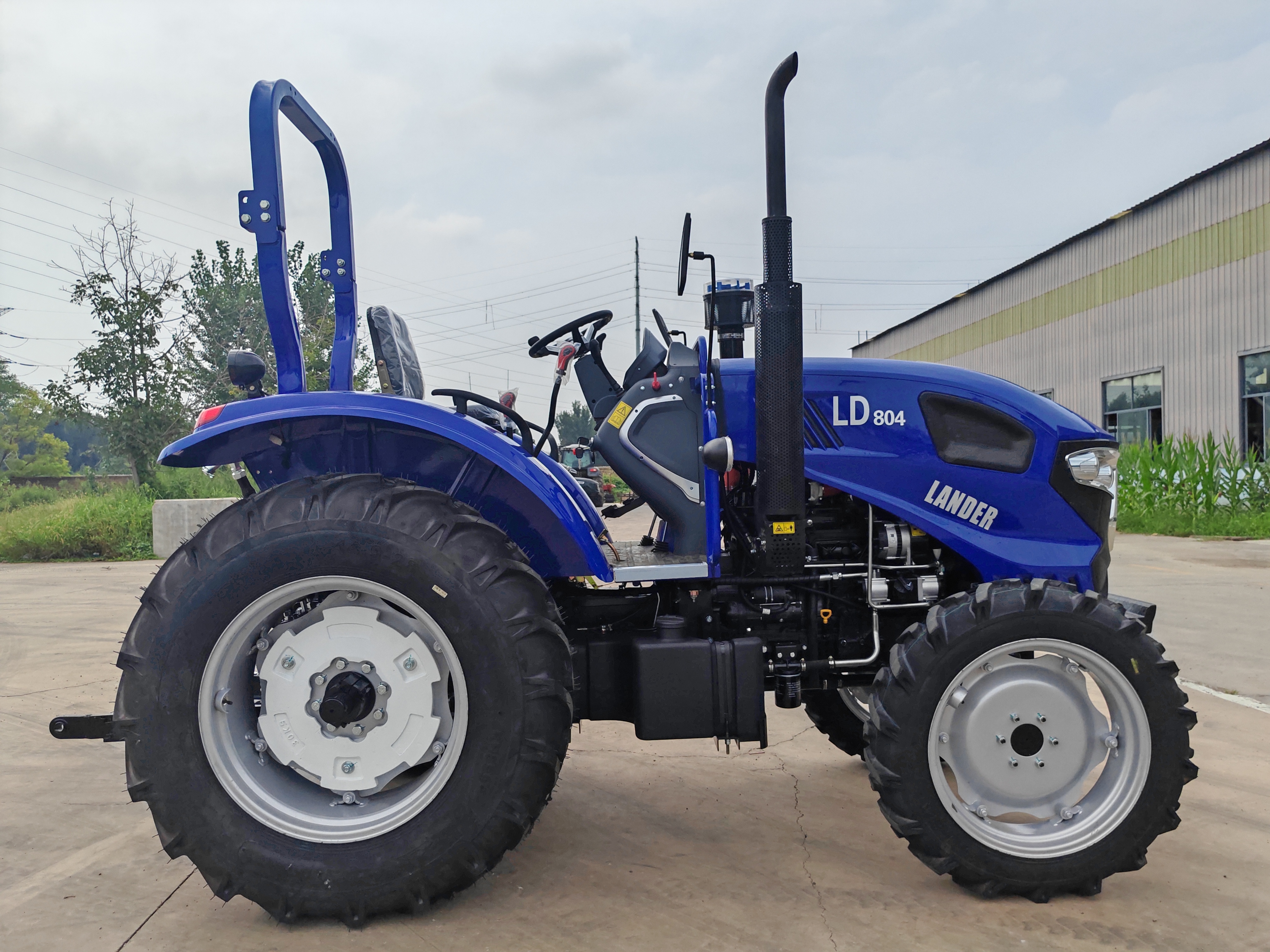 80HP Wheel Tractor 12F+12R Shuttle Shift | 540/760rpm 8‑Spline PTO Category II Rear Linkage Farm Tractor