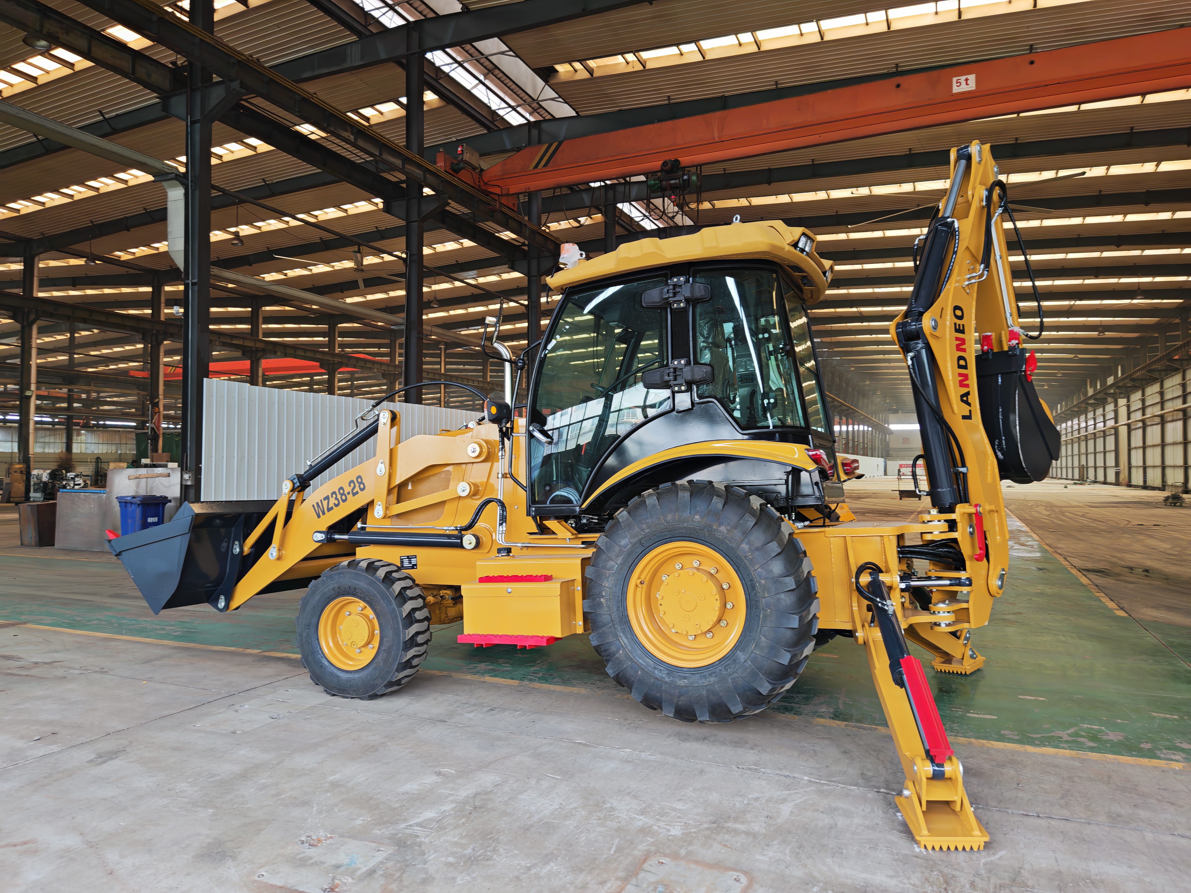 LANDNEO WZ38-28 Backhoe Loader 8000KG | 1.5m³ Bucket | Yuchai Turbo 75KW | SHENTUI Heavy Equipment for High-Volume Loading