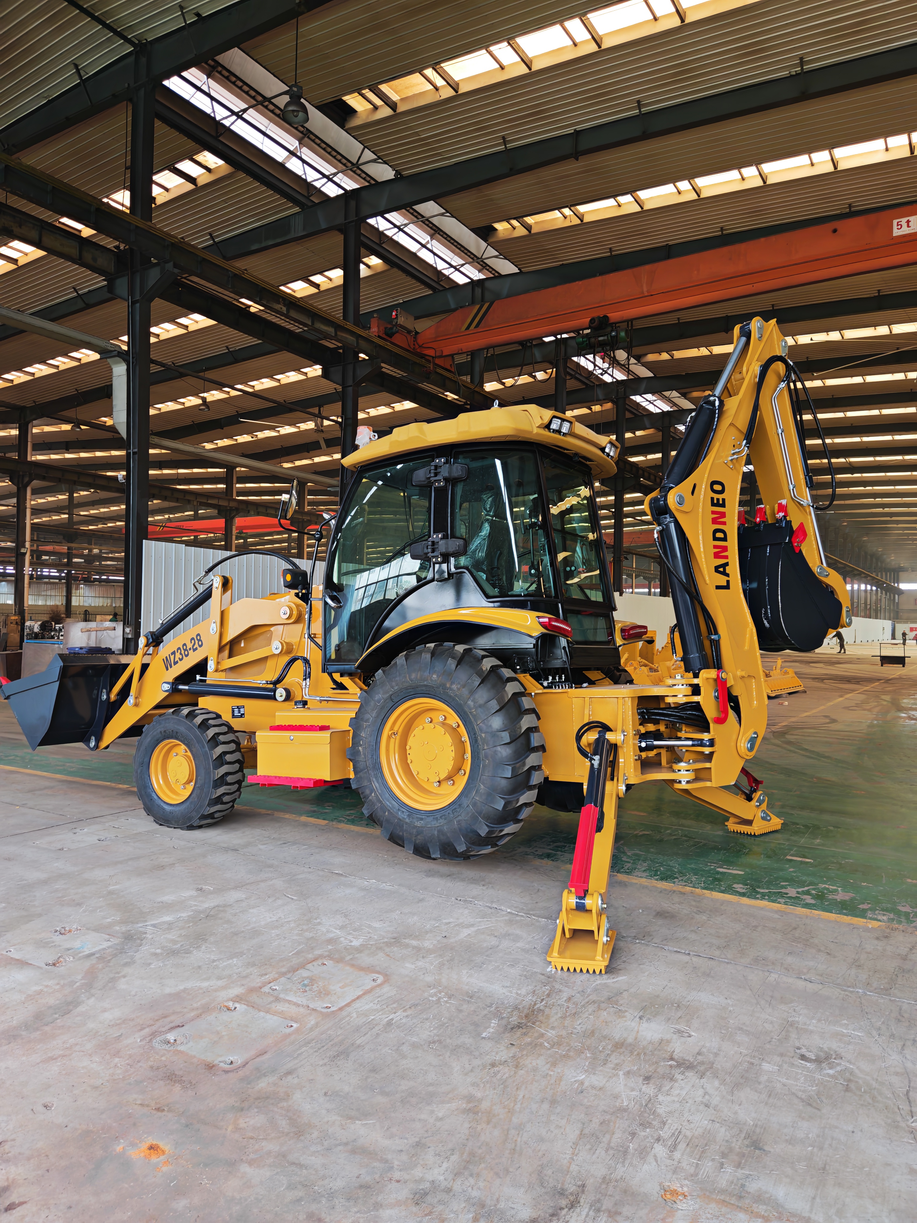 LANDNEO WZ38-28 4WD Backhoe Loader | 7600x2260x2890mm Transport Size | 8000KG | SHENTUI Compact Heavy Machinery