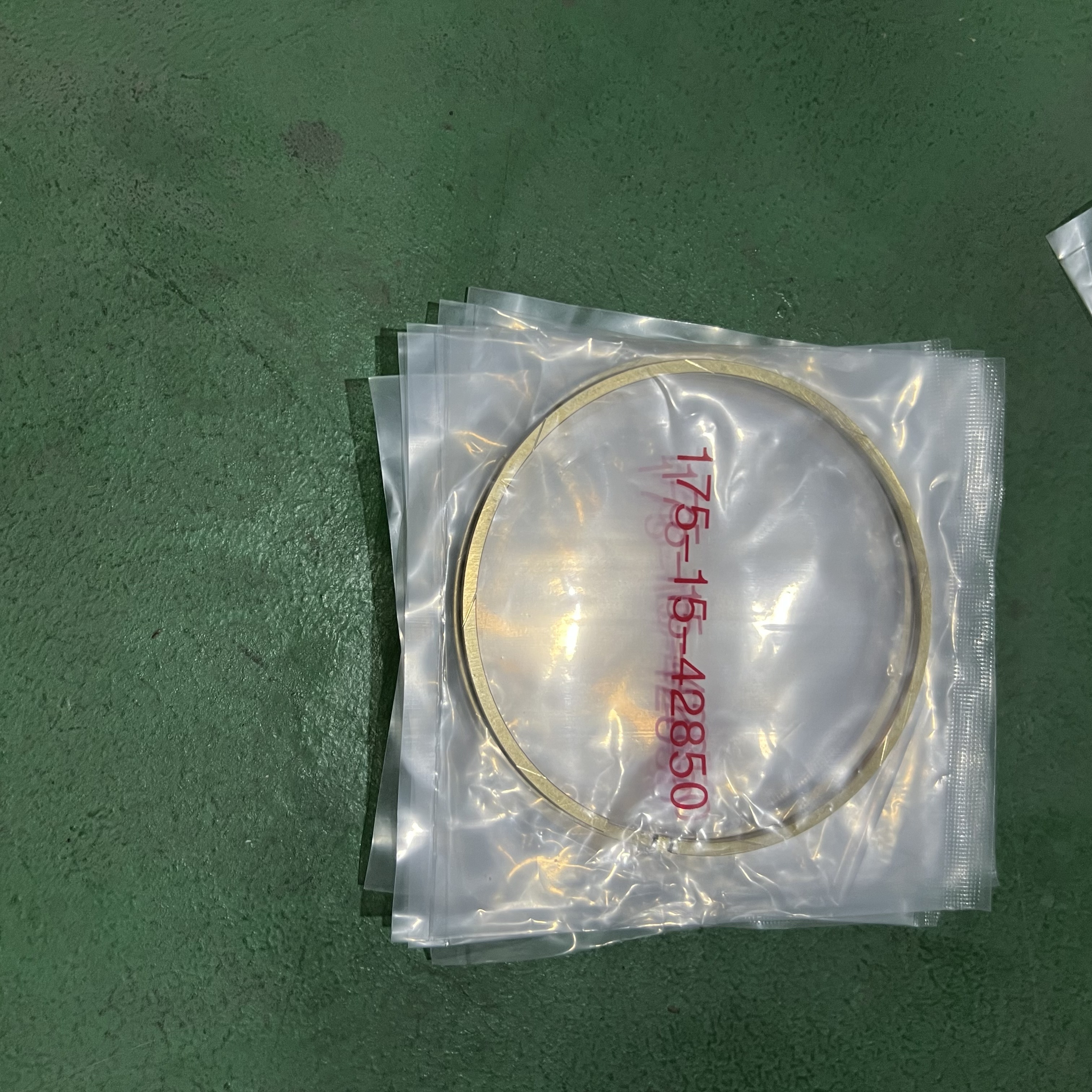 ANILLO PARA BULLDOZER D85 175-15-42850